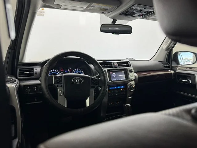 Used 2017 Blizzard Pearl Toyota Limited image 49
