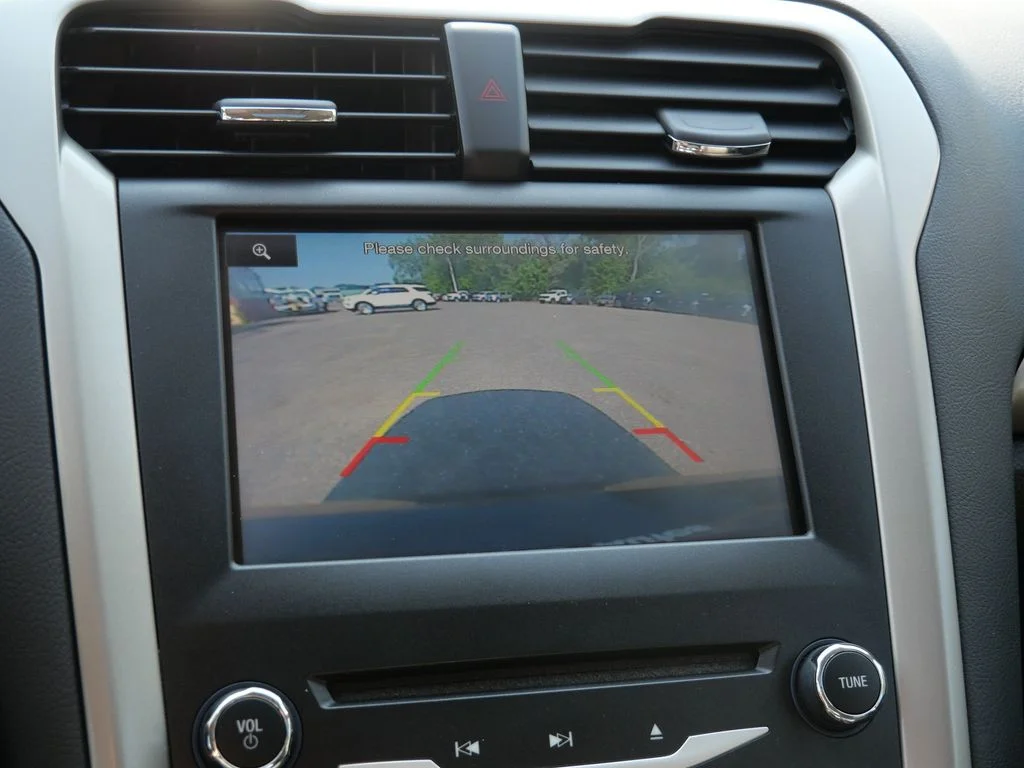 Used 2014 Black Ford SE image 27