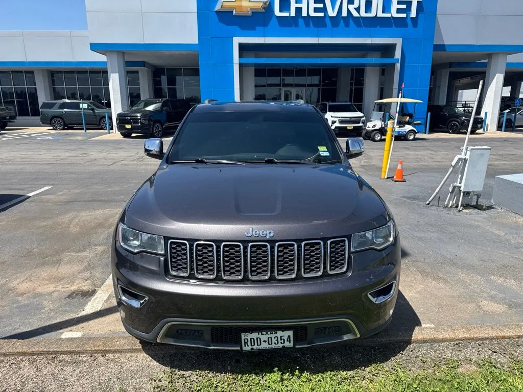 Used 2020 Gray Jeep Limited image 6