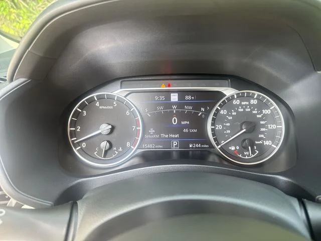 Used 2025 White Nissan 2.5 SL image 18