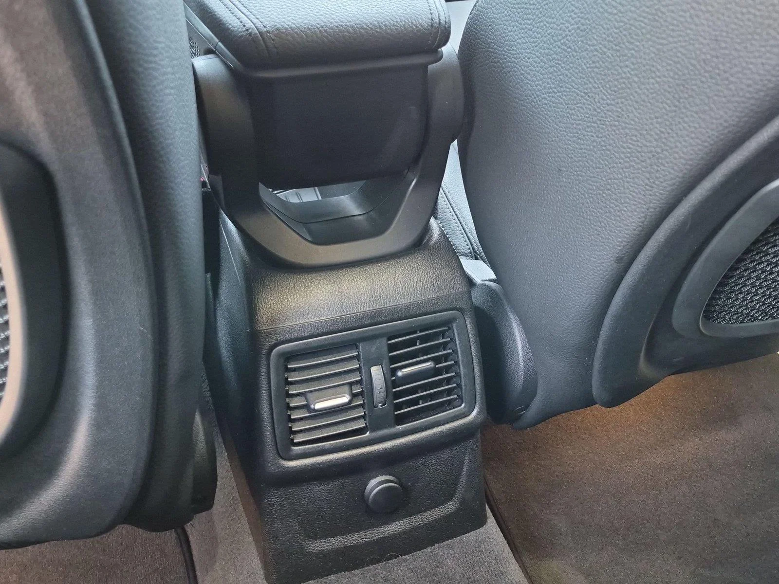 Used 2018 Mineral Gray Metallic BMW xDrive28i image 43