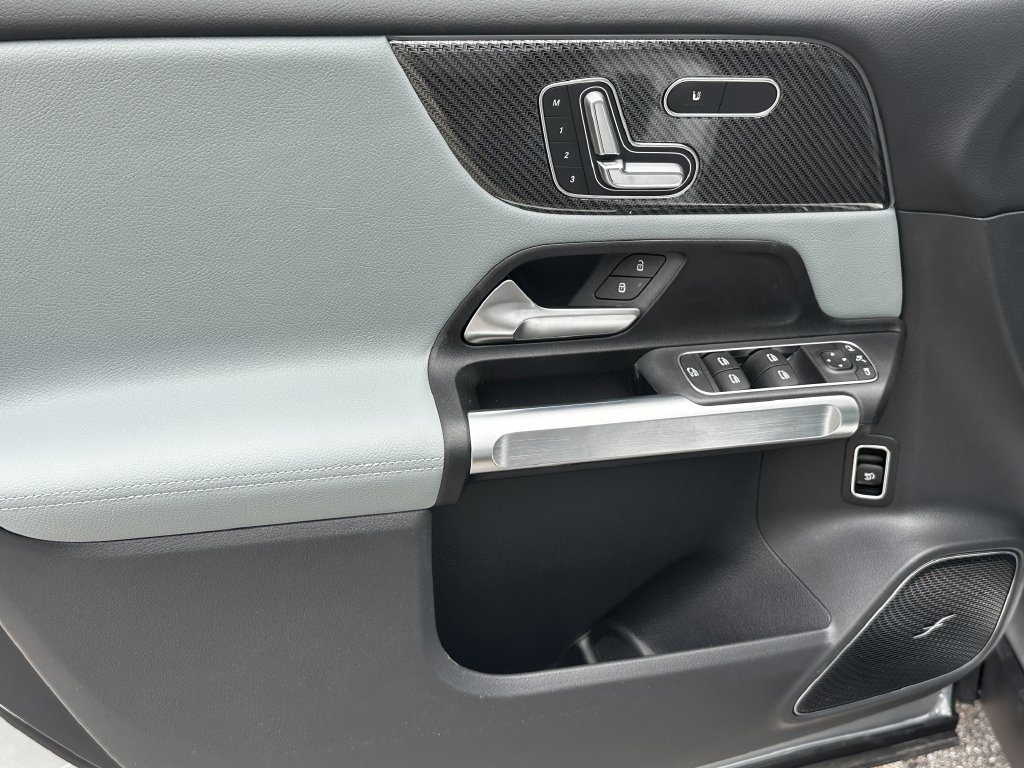 New 2026 Cirrus Silver Metallic Mercedes-Benz GLB 250 image 49