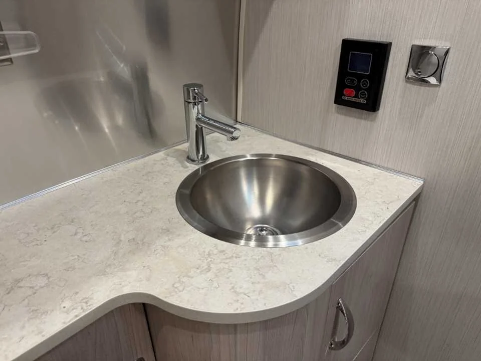 Used 2024 SILVER AIRSTREAM  image 35