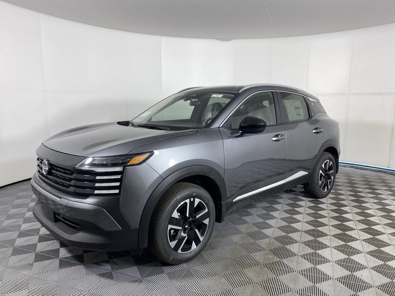 New 2027 Gun Metallic Nissan SV image 15