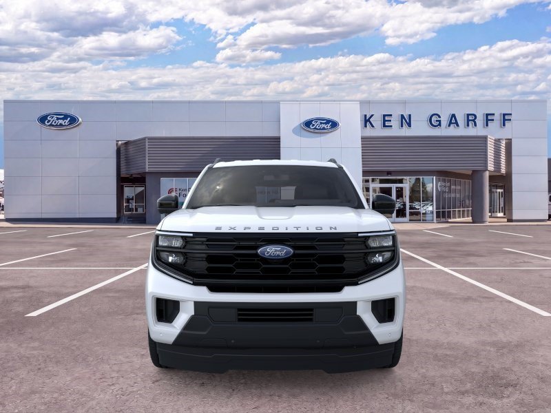 New 2026 Star White Metallic Tri-Coat Ford Active image 7