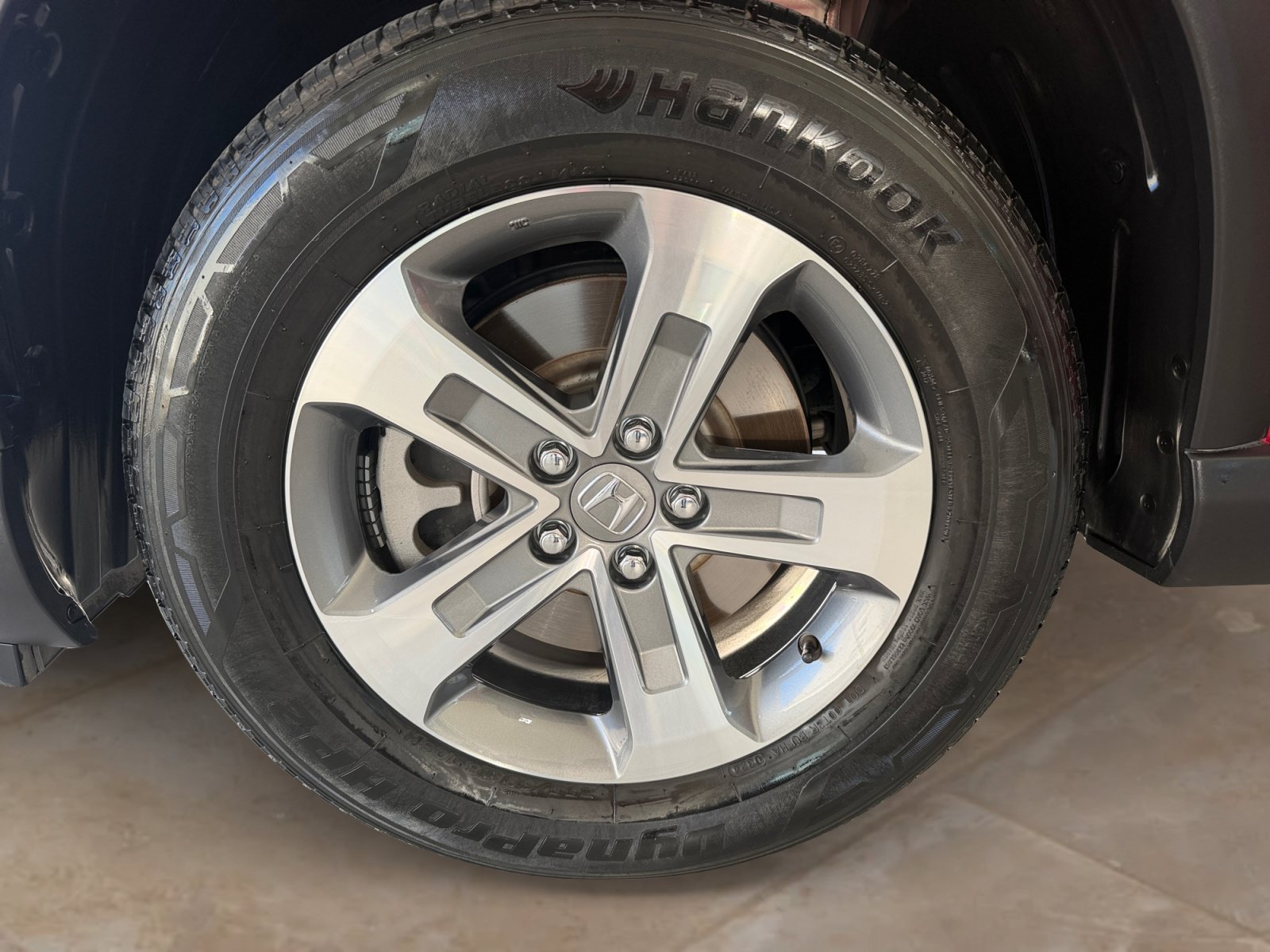Used 2025 Red Honda EX-L image 22