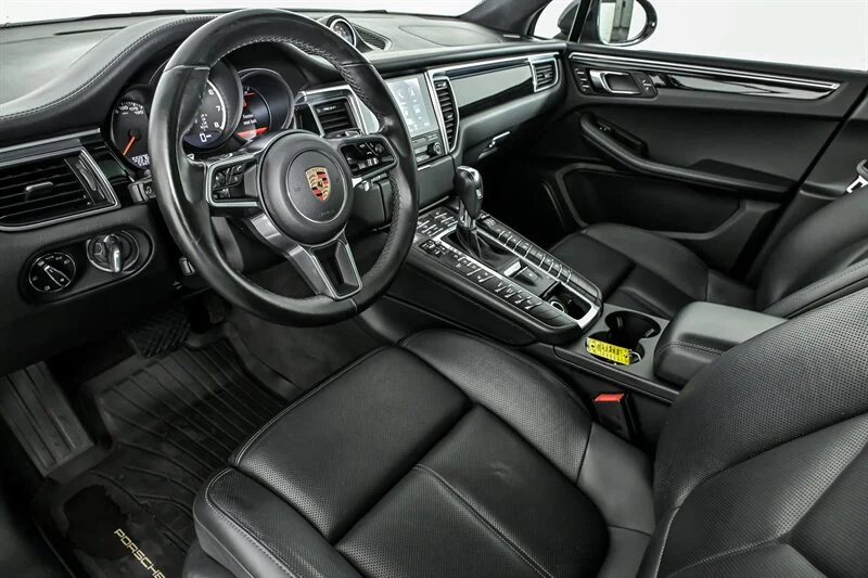 Used 2017 Volcano Grey Metallic Porsche Turbo image 20