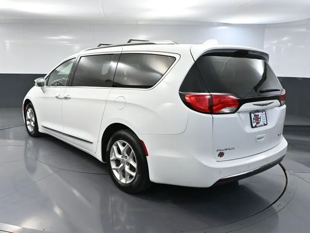 2020 Chrysler Pacifica Limited - Photo 9