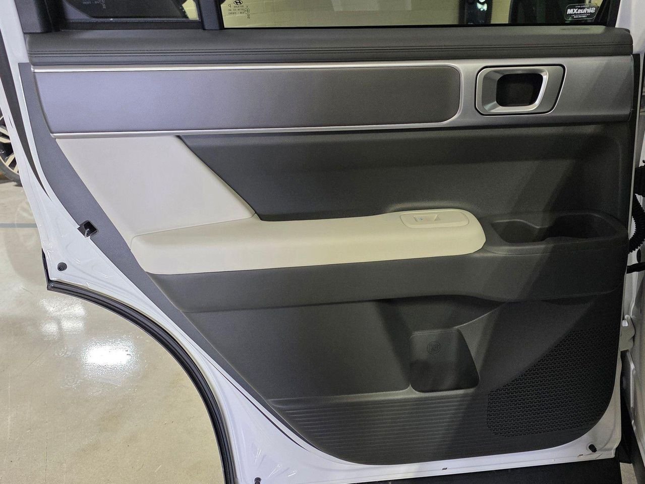 New 2026 Serenity White Hyundai SE FWD image 13