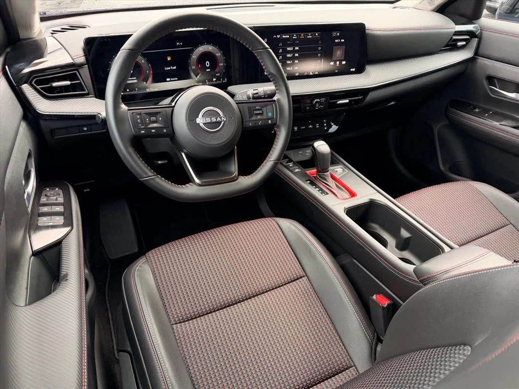 Used 2026 Blue Nissan SR image 7