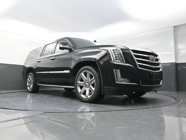Used 2020 Black Cadillac Premium image 32