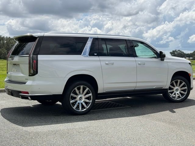 Used 2023 White Cadillac Premium Luxury Platinum image 11