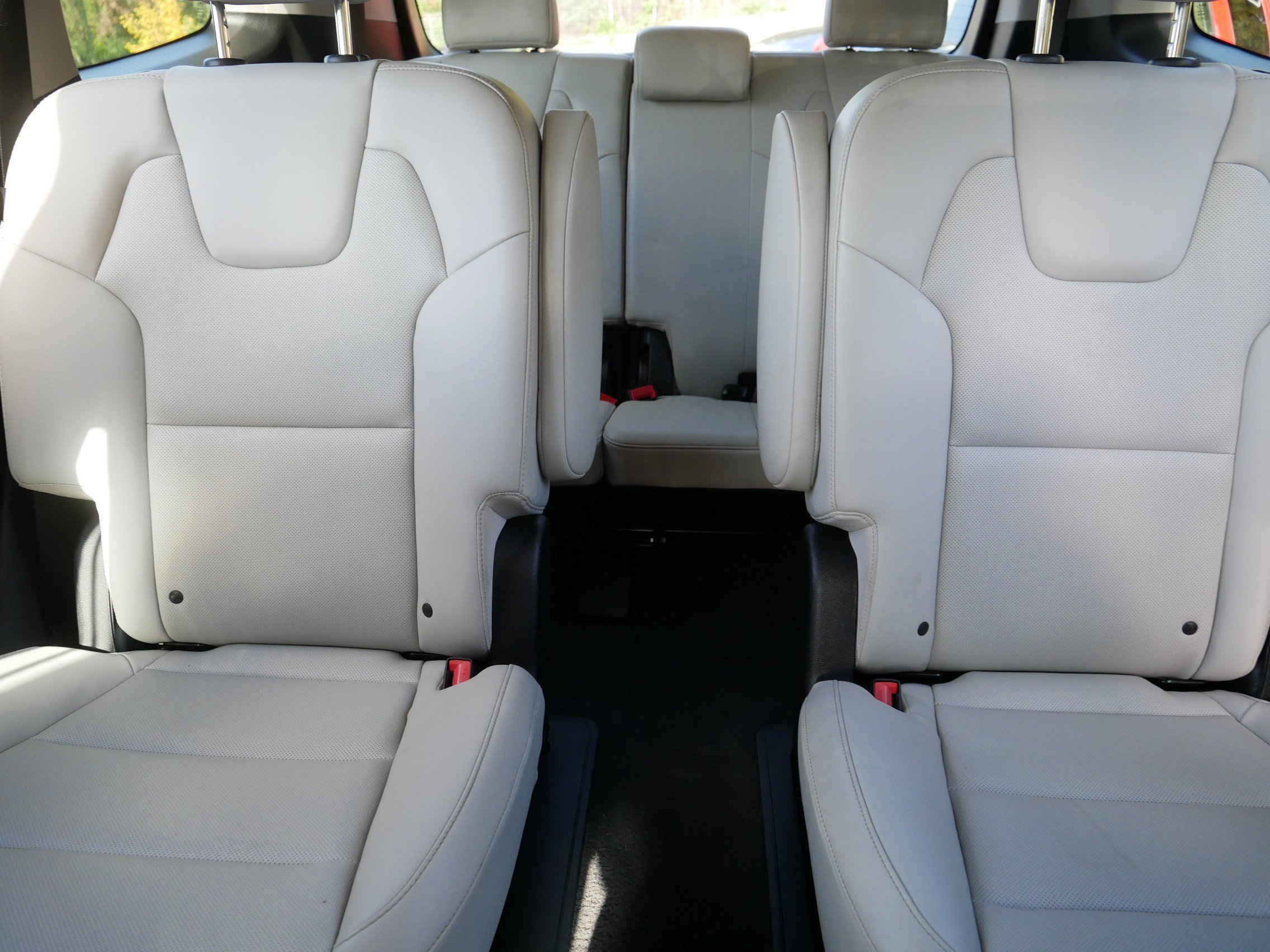 Certified Used 2024 Midnight Lake Blue Kia S image 13