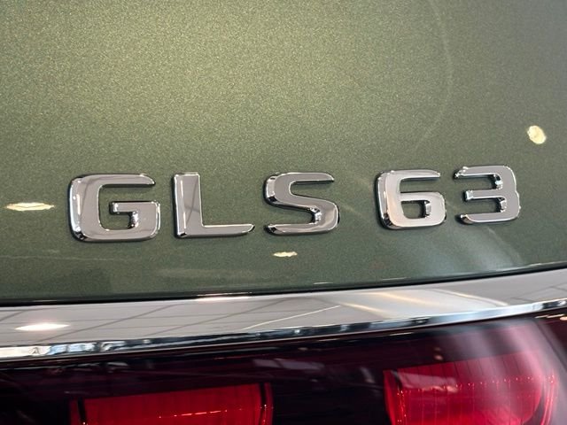 New 2026 MANUFAKTUR Ireland Mid Green Metallic Mercedes-Benz AMG® GLS 63 4MATIC+ SUV image 6