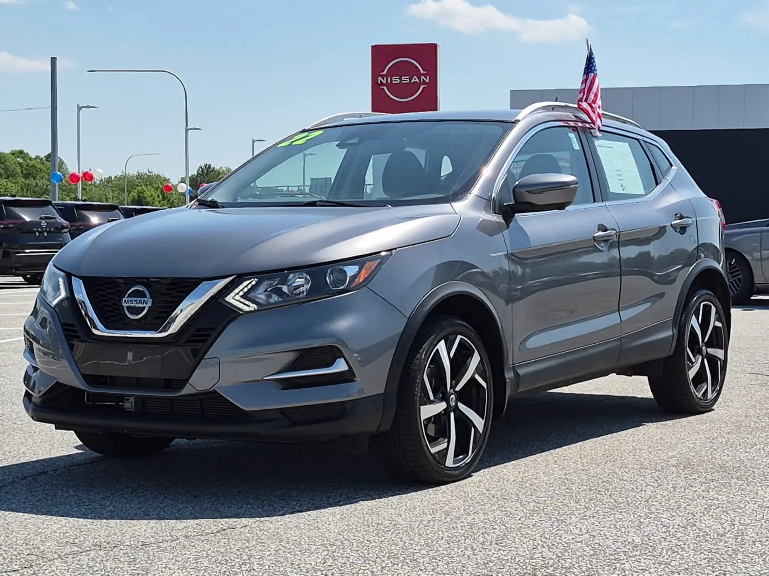 2022 Nissan Rogue Sport SL