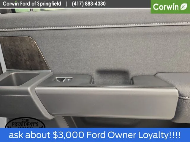 New 2026 Glacier Gray Metallic Tri-Coat Ford F-250® Lariat® image 19