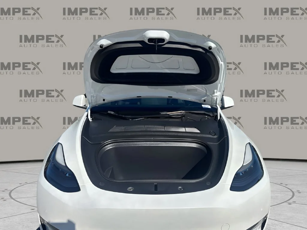 Used 2022 White Tesla Performance image 36