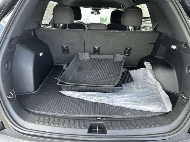 Used 2026 Black Chevrolet LT image 27