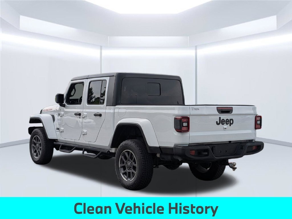 Used 2020 White Jeep Altitude image 4