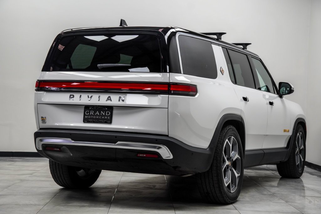 Used 2023 White Rivian Adventure Quad Motor Large Pack image 13