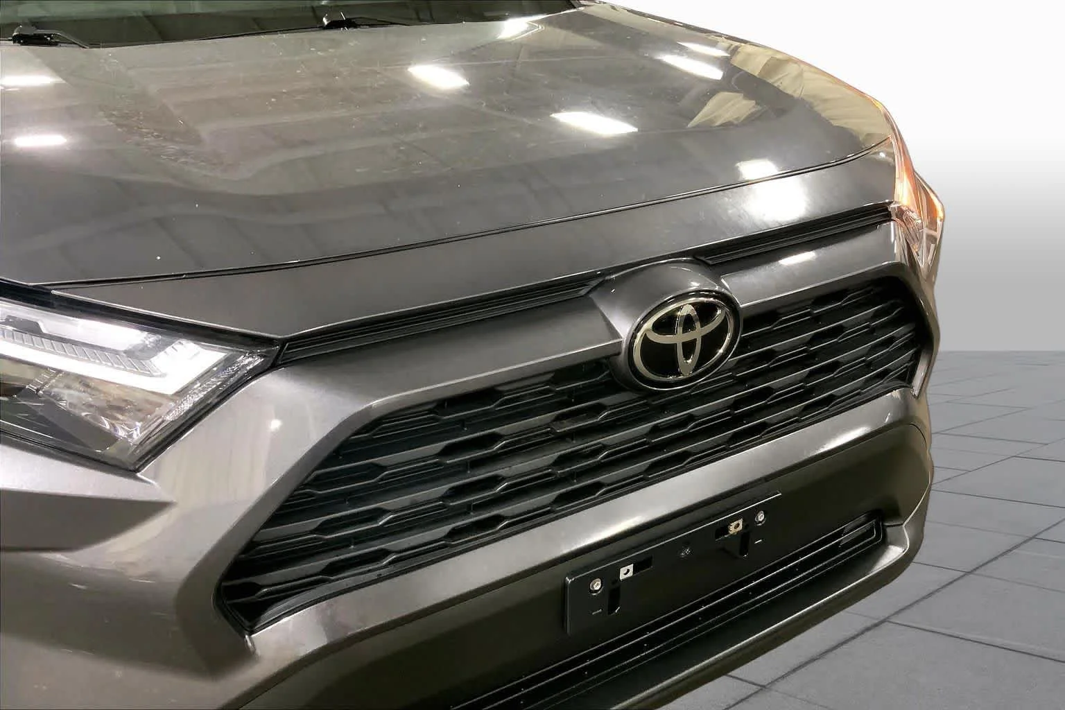 Used 2024 Magnetic Gray Metallic Toyota XLE image 30