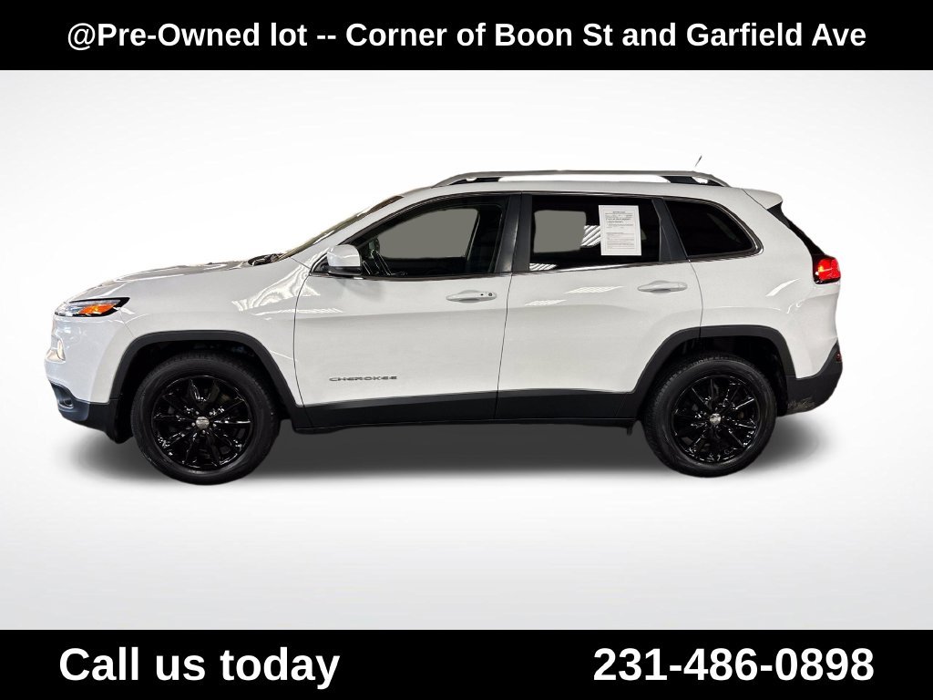 Used 2015 White Jeep Limited image 2