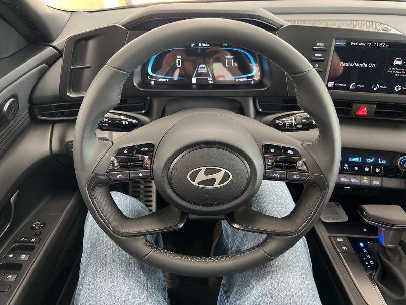 New 2026 Black Hyundai SEL Sport image 22
