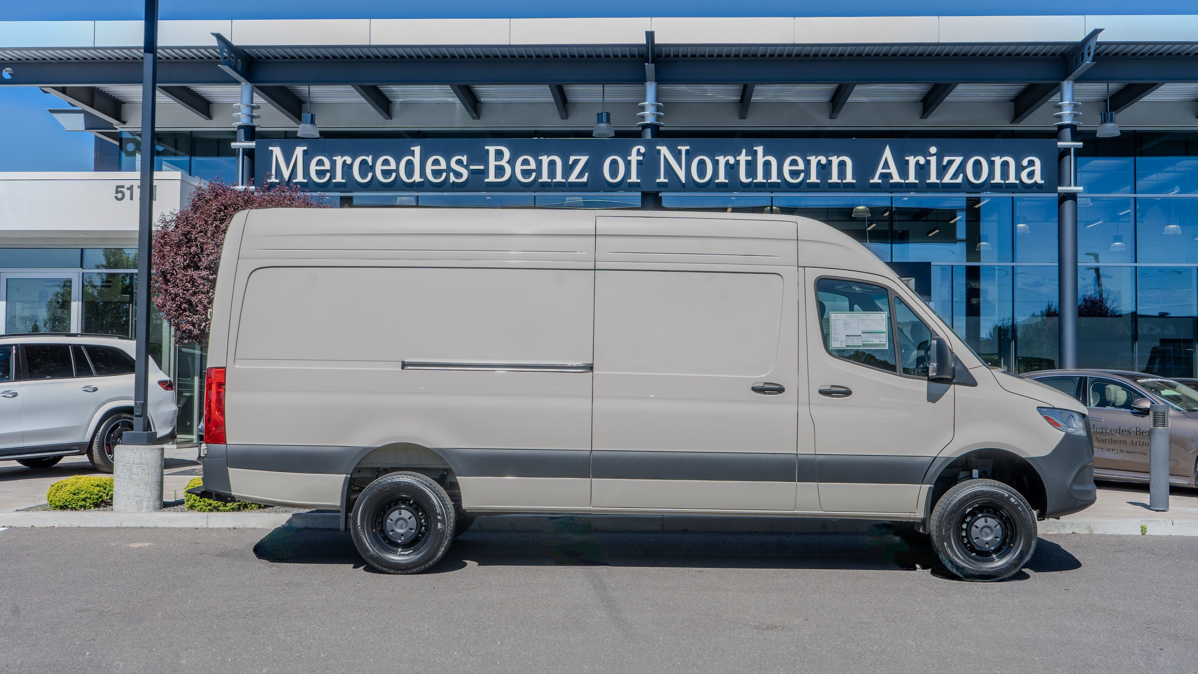 2025 Mercedes-Benz Sprinter 2500 170 WB HO High Roof 4x4's photo