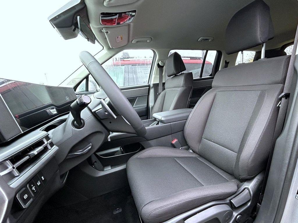 2026 Hyundai Santa Fe SE - Photo 10