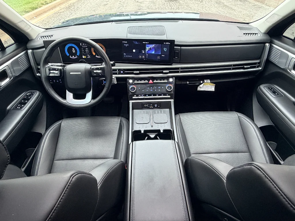 Used 2025 Atlantis Blue Hyundai XRT image 20