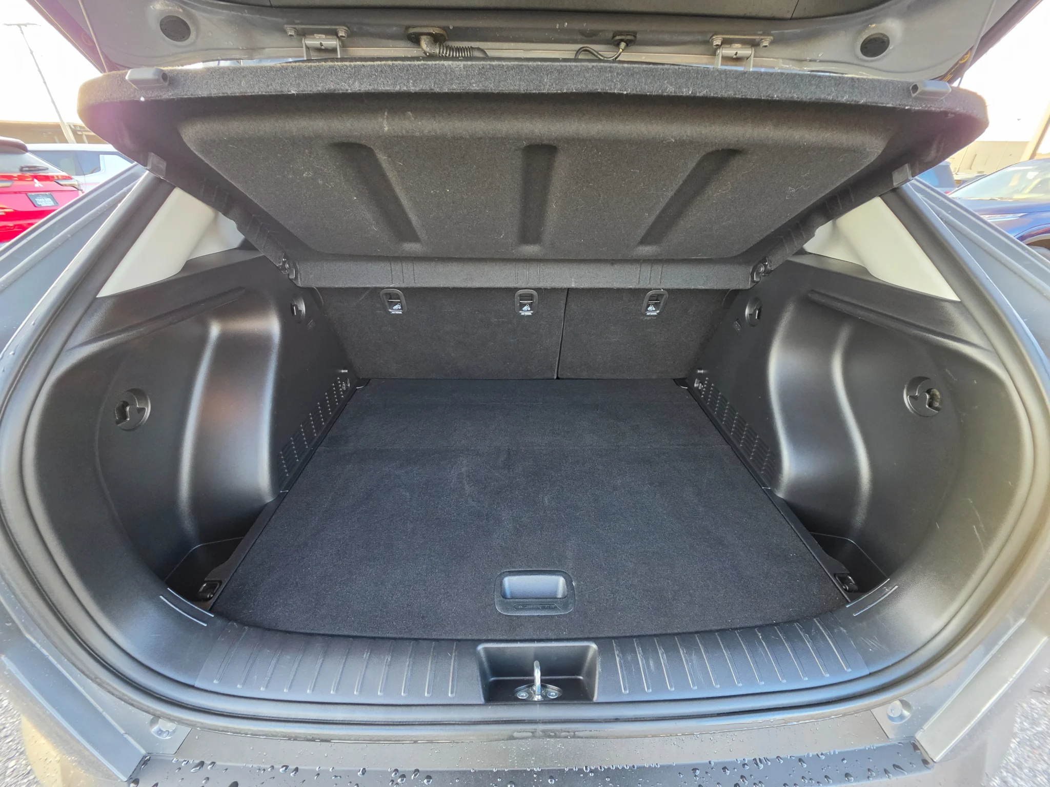 Used 2025 Ecotronic Gray Pearl Hyundai SEL image 24