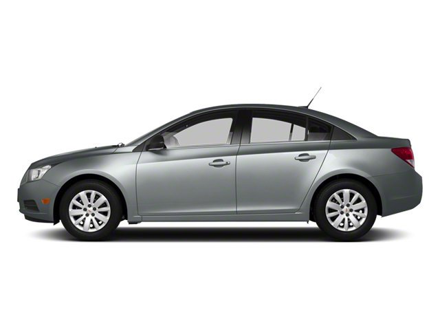 Used 2013 Silver Ice Metallic Chevrolet LS image 6