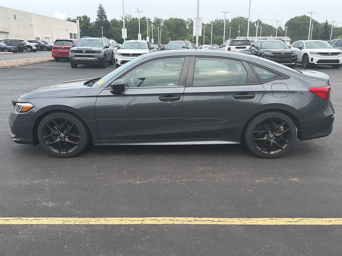 Used 2023 Meteorite Gray Metallic Honda Sport image 8