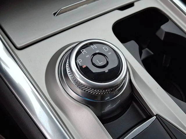 2023 Ford Explorer XLT - Photo 15
