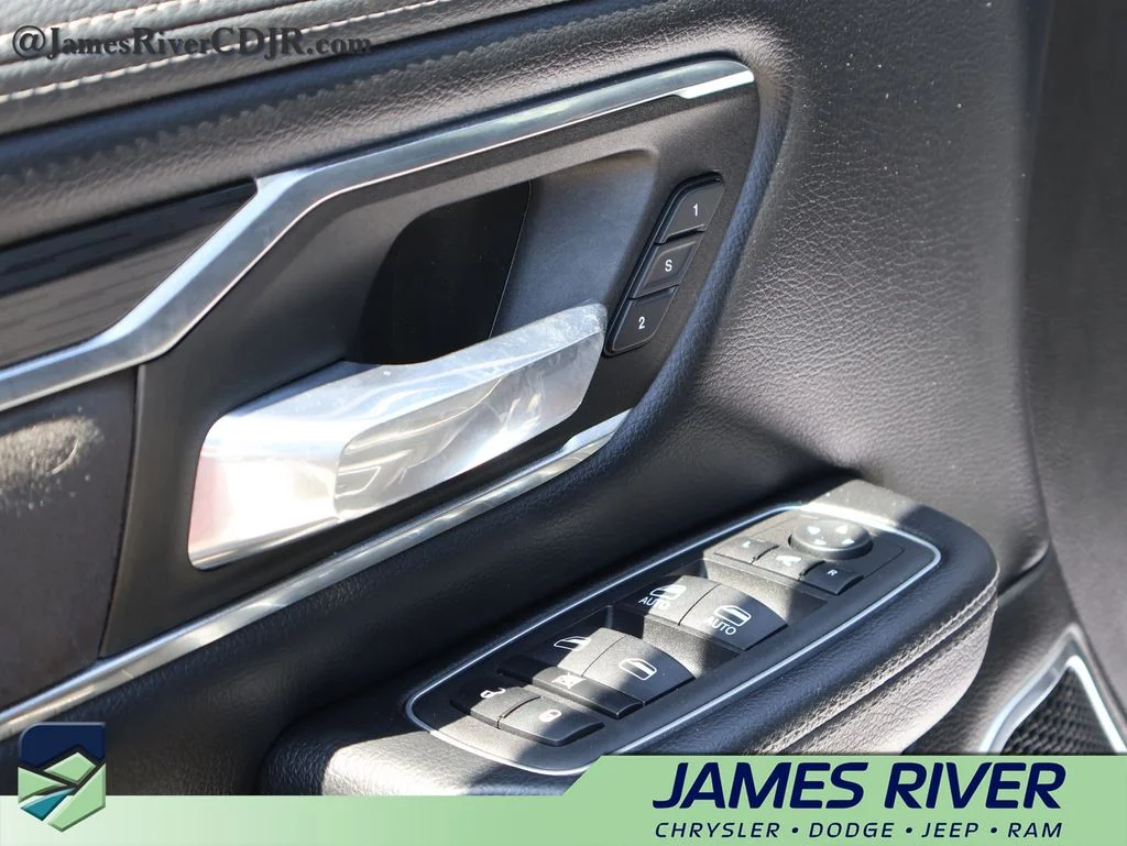 2024 RAM Ram 1500 Pickup Laramie - Photo 21