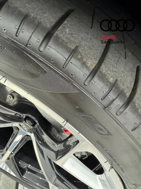 New 2026 Black Audi 4.0T image 7