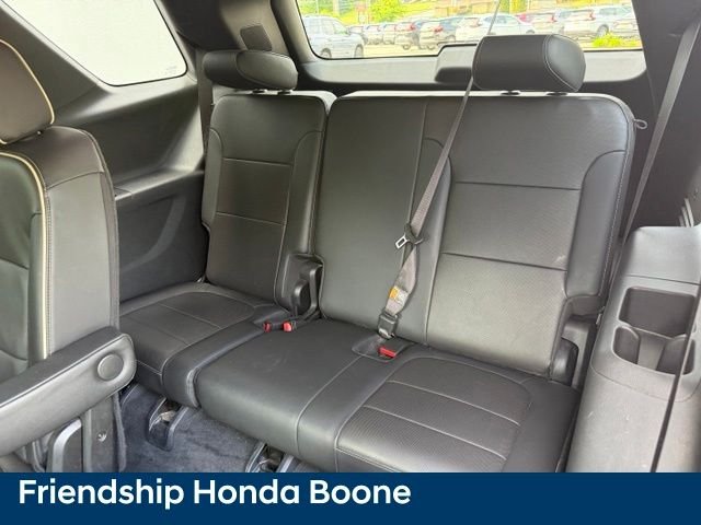 Used 2023 White Chevrolet Premier image 35