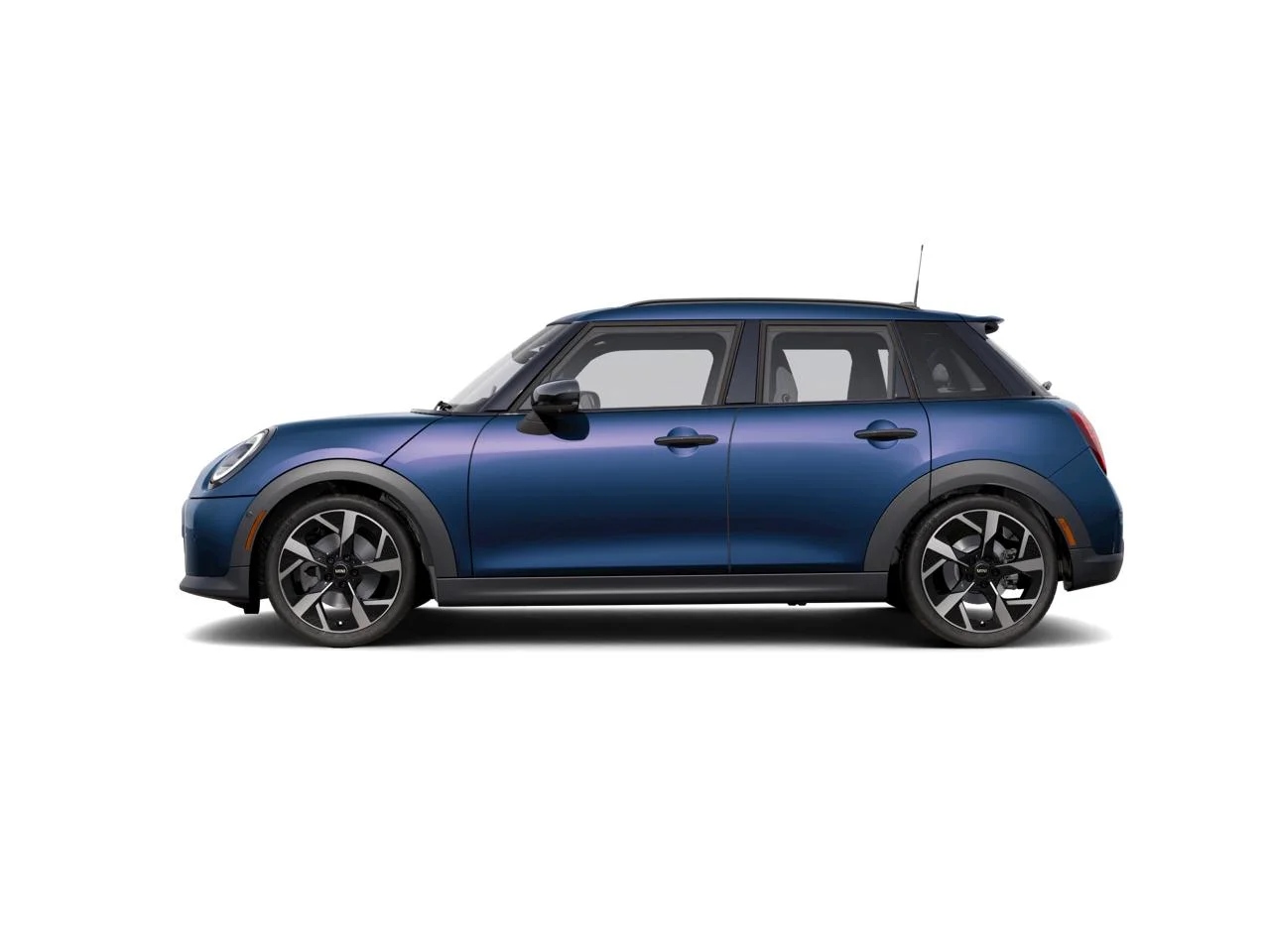 New 2027 Indigo Sunset Blue Metallic MINI ICONIC image 4
