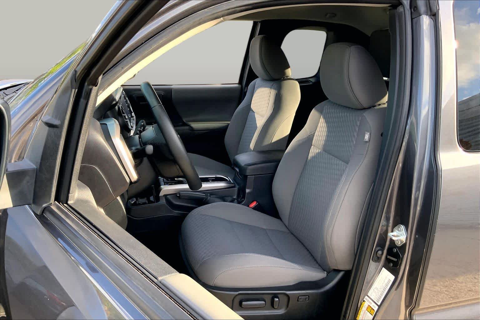 Used 2022 Magnetic Gray Metallic Toyota SR5 image 8