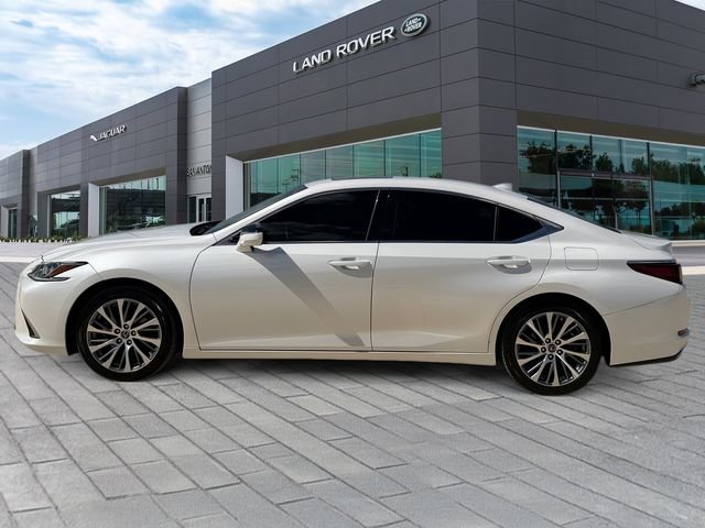 Used 2020 White Lexus 350 image 2