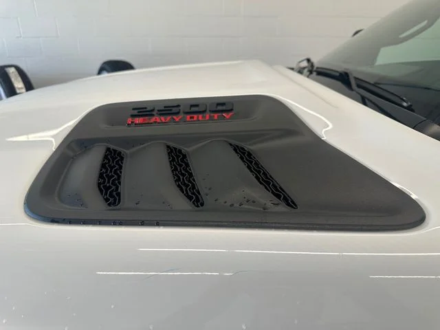 New 2026 Bright White Clear-Coat Exterior Paint RAM Laramie image 27