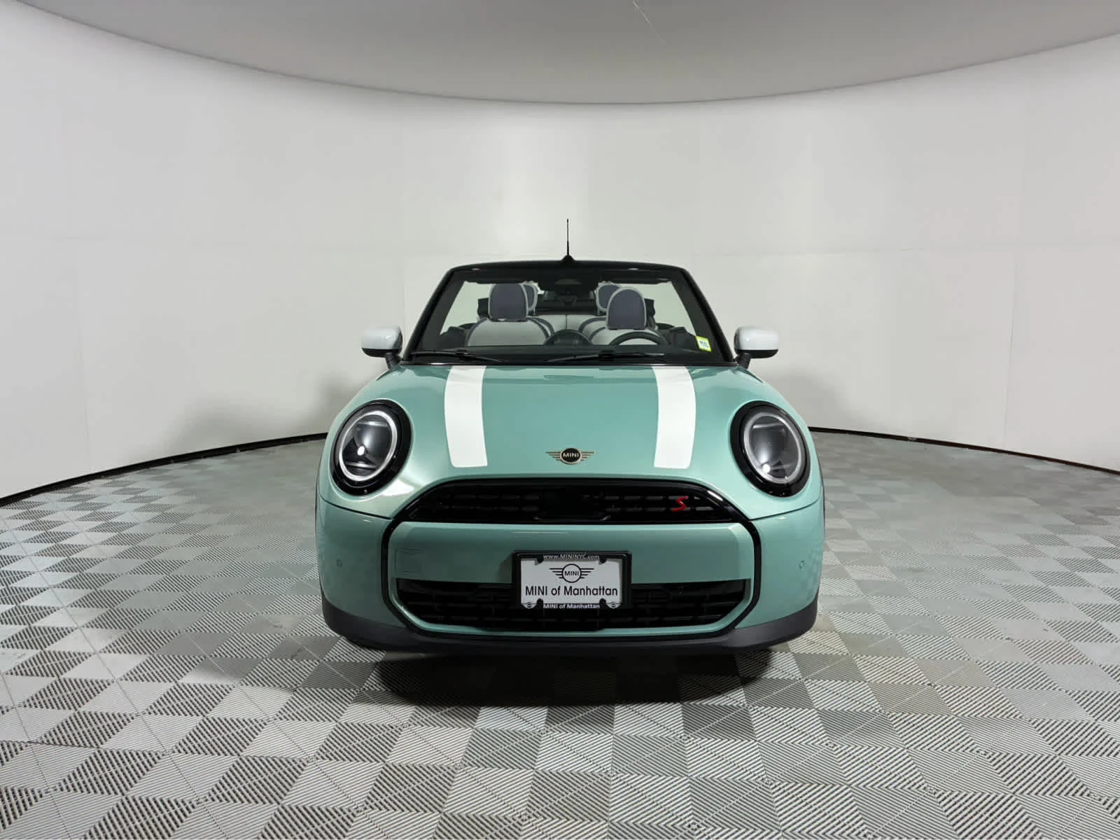 2026 MINI Convertible S - Photo 8