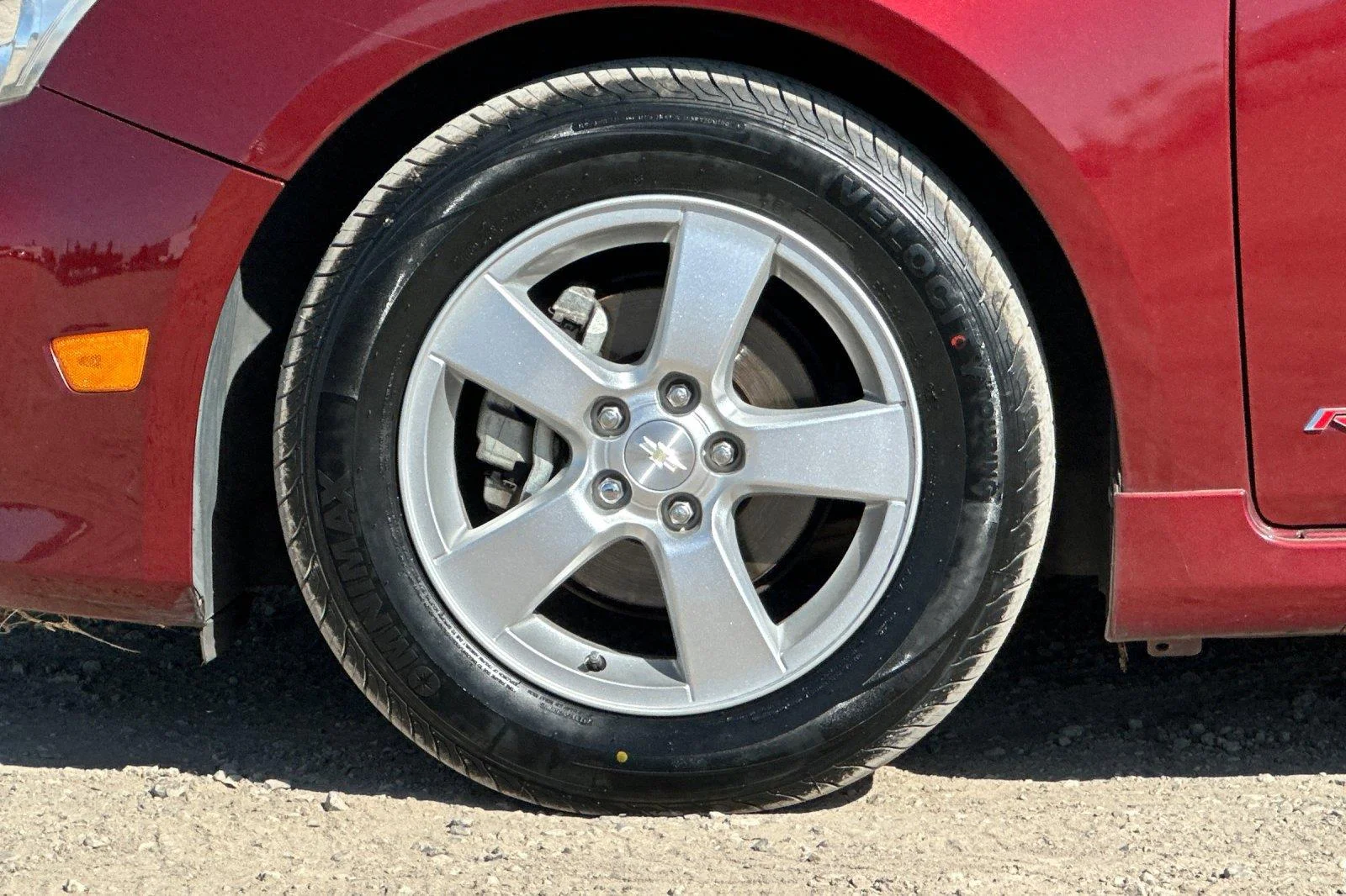 Used 2016 Siren Red Tintcoat Chevrolet LT image 23