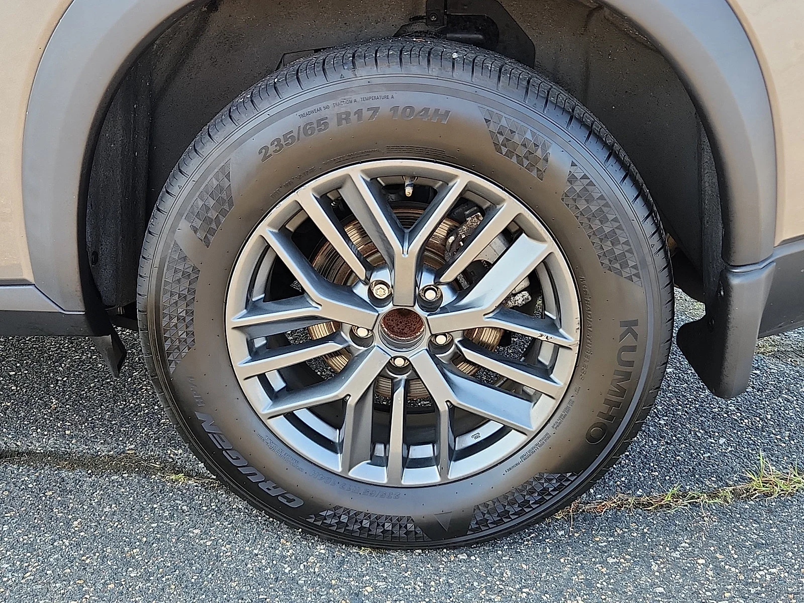 Used 2022 Gun Metallic Nissan S image 8