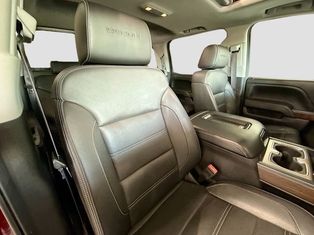 Used 2017 CRIMSON RED TINTCOAT GMC Denali image 30