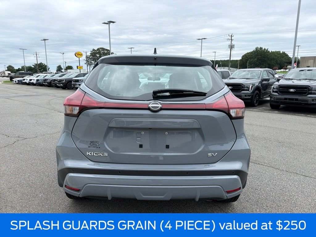 Used 2024 Boulder Gray Metallic Nissan SV image 5
