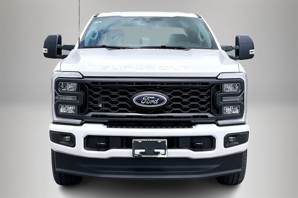 New 2026 Ford Super Duty F-350 XL 4D Crew Cab