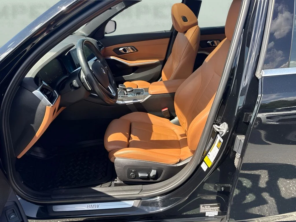 Used 2020 Black BMW 330i image 5