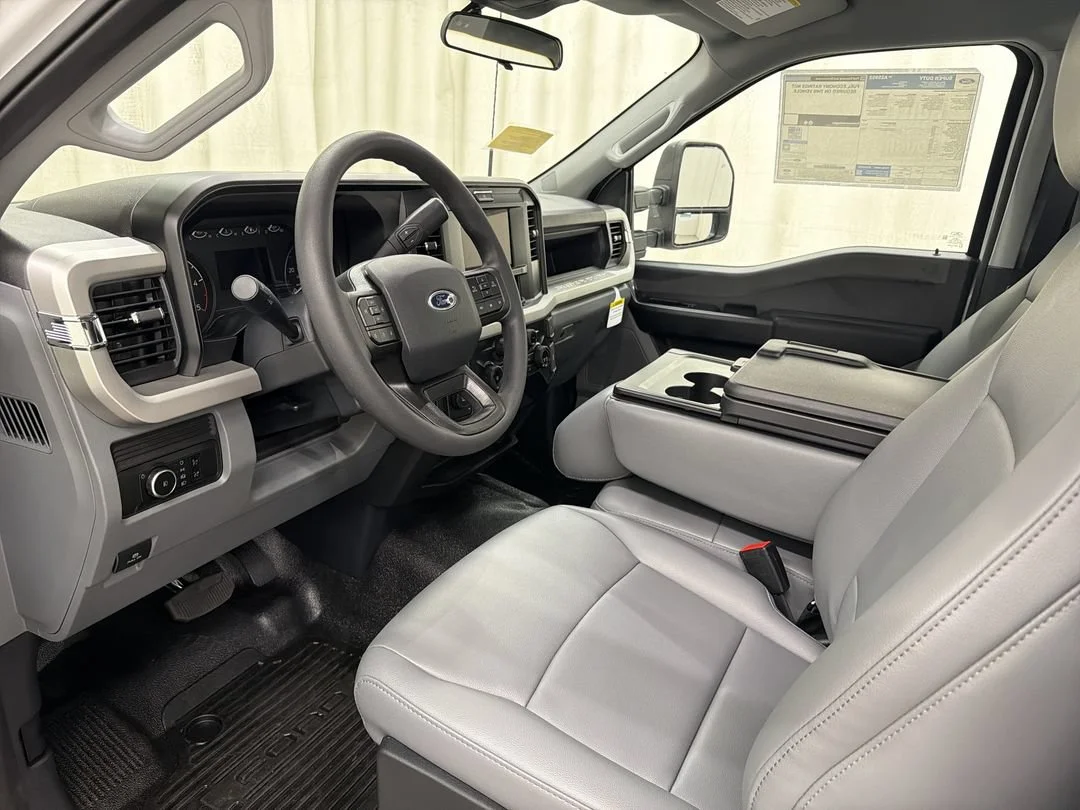 New 2026 Oxford White Ford F-550® XL image 13