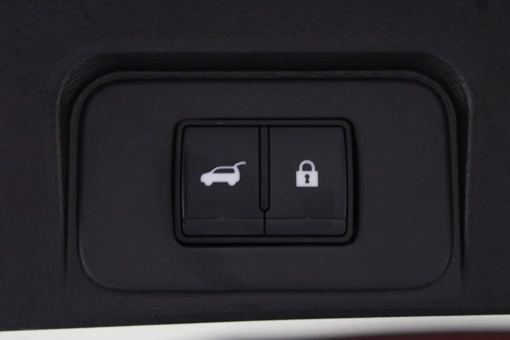 2026 Nissan Rogue SL - Photo 16